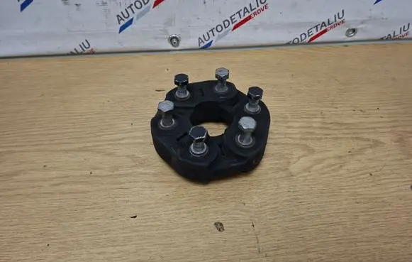 BMW 6 F06 Gran coupe Rear prop shaft donut coupling/joint 7546426
