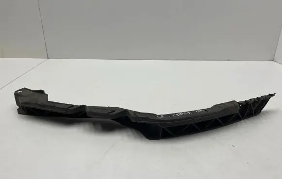Skoda Octavia Mk2 (1Z) Front bumper mounting bracket 1Z0807183