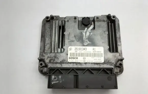 Chevrolet Captiva Engine control unit/module 25181343