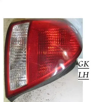 Hyundai Elantra Rear/tail lights 924021