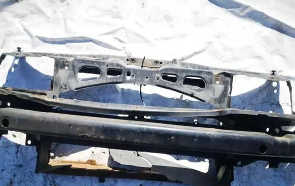 Skoda Octavia Mk1 (1U) Radiator support slam panel 1u0805565d