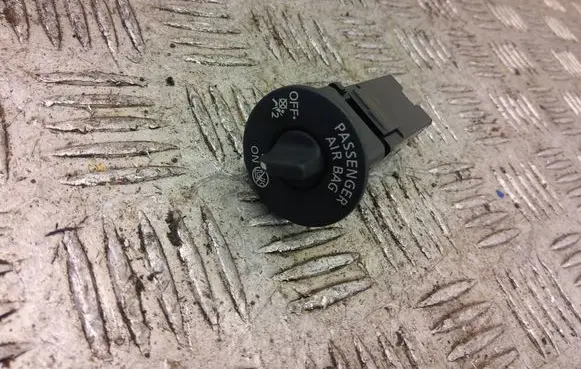Nissan Micra K14 Passenger airbag on/off switch 20123SN