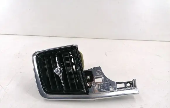 Volvo XC60 Dashboard side air vent grill/cover trim 31366585