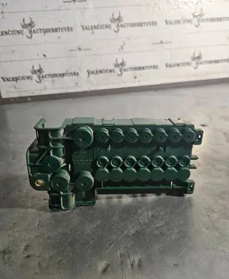BMW 5 E39 Fuse module 18490 5018483 8387541