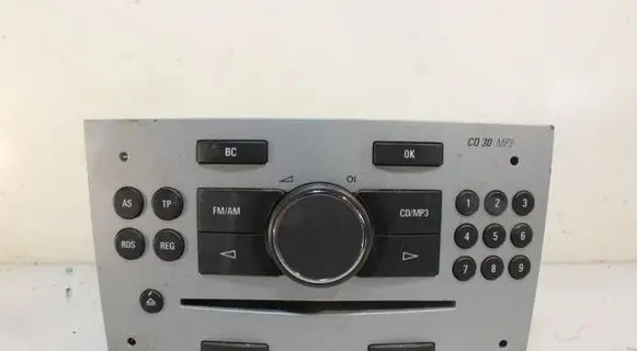 Opel Zafira B Radio/GPS head unit trim 