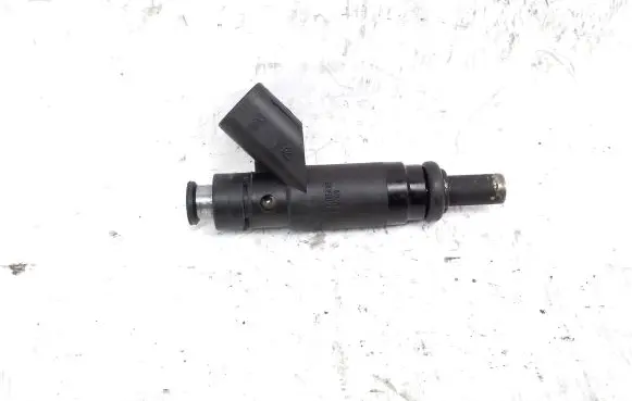 Chrysler 300 - 300C Fuel injector 04591851AA 5191X18687