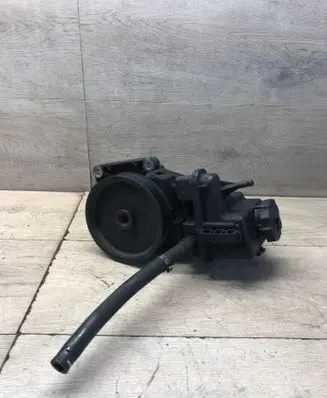 Mercedes-Benz C W204 Power steering pump A0064661501 7693900509
