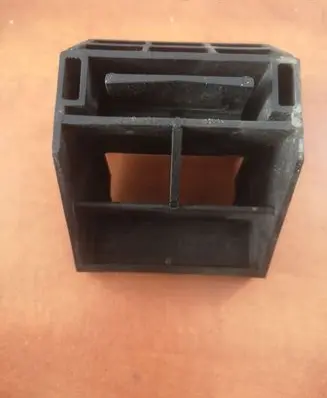 Radiator mount bracket