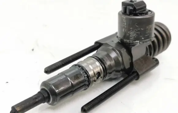 Audi A4 S4 B7 8E 8H Fuel injector 0986441516 03G130073GX 73031