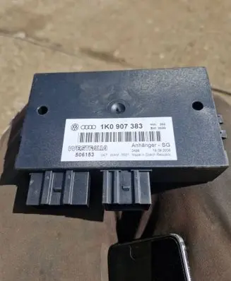 Volkswagen PASSAT B6 Tow bar trailer control unit/module 1K0907383 506153