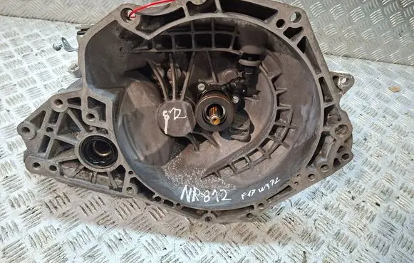 Opel Astra H Manual 5 speed gearbox S27645812 F17W374