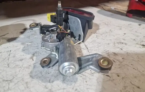 Mercedes-Benz ML W163 Rear window wiper motor 1638203142