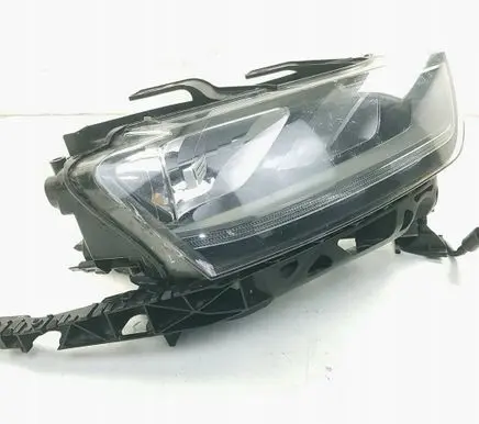 Audi Q3 8U Headlight/headlamp 8U0941004M