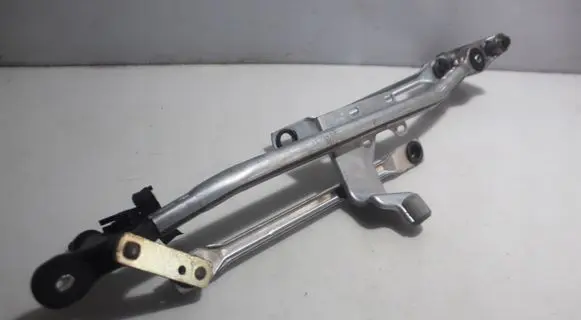 BMW 1 E81 E87 Front wiper linkage 
