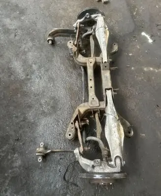 Opel Insignia A Rear axle beam 
