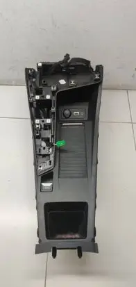 Peugeot 308 Center console 9835860680 PEMD20 T0550260
