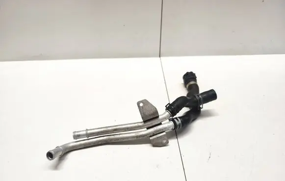 Audi Q7 4M Engine coolant pipe/hose 4M0819332D 4m0819373ah