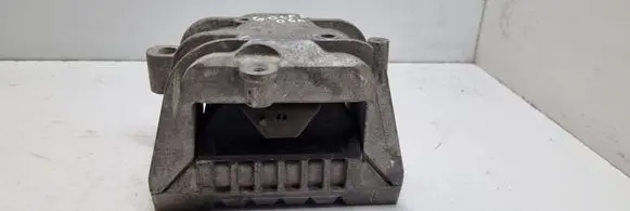 Volkswagen Golf V Engine mount bracket 1K0199262BB