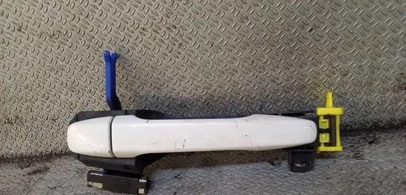 Toyota Verso Rear door exterior handle