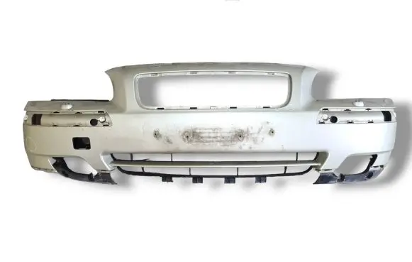 Volvo V70 Front bumper 08693340