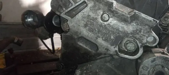 Seat Toledo III (5P) Engine mounting bracket 03G199207G
