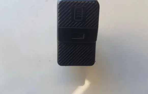 Volkswagen PASSAT B3 Windscreen/window heater switch 535959621