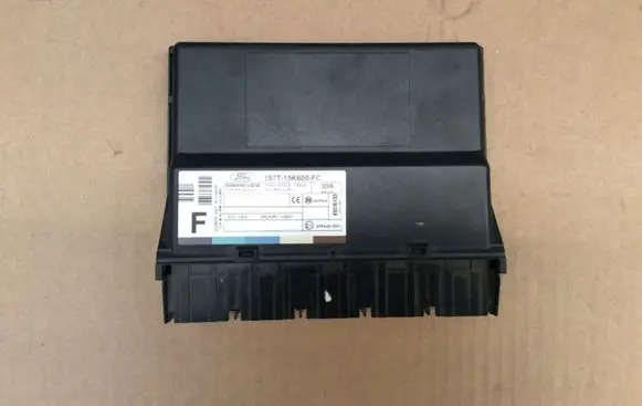 Ford Focus Comfort/convenience module 1S7T15K600FC