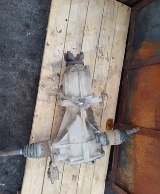 Nissan X-Trail T30 Rear differential