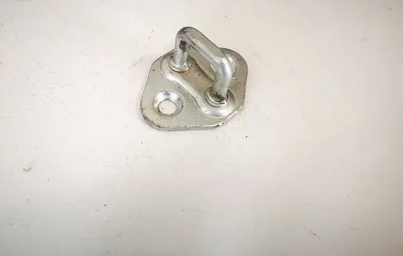 Toyota Yaris Verso Front door lock loop/hook striker 