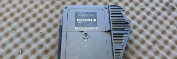 Mercedes-Benz E W210 Comfort/convenience module 2108203826 335626