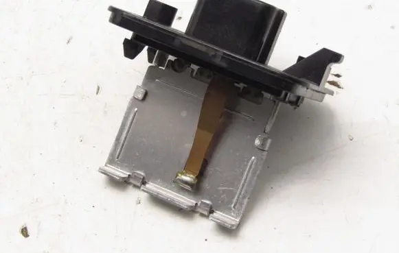Suzuki Ignis Heater blower motor/fan resistor 
