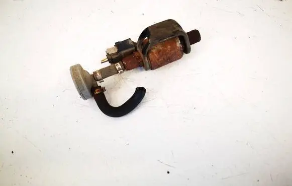 Audi Q7 4L Fuel injection high pressure pump 7l0815947