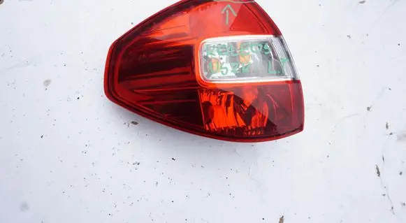 Renault Koleos I Rear/tail lights