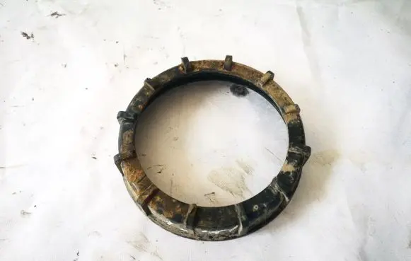 Volkswagen Golf III In tank fuel pump screw locking ring/nut 321201375a