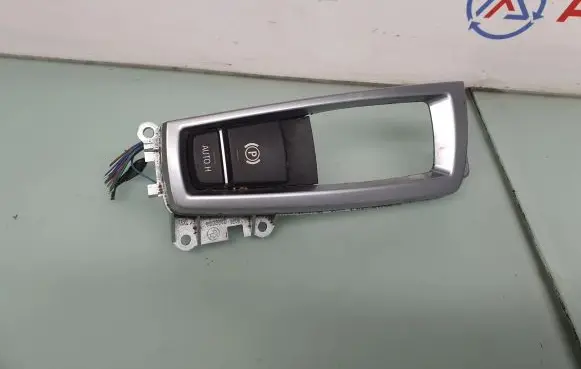 BMW 5 F10 F11 Hand parking brake switch 9217594 61319217594 61319877889