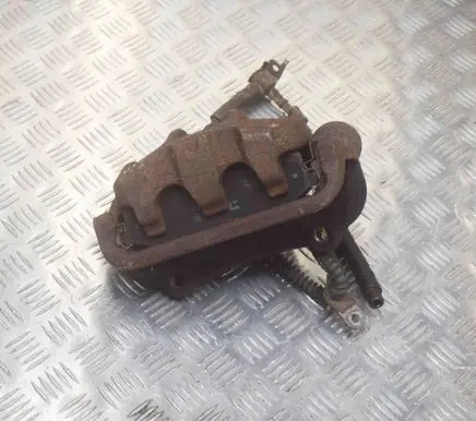 Land Rover Discovery 4 - LR4 Front brake caliper
