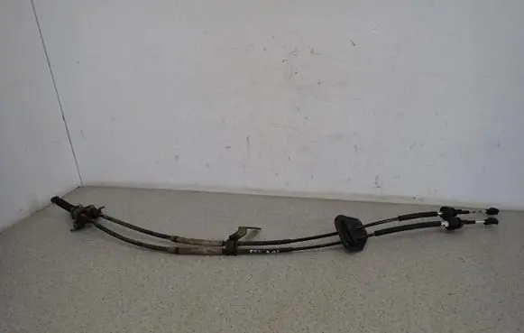 Honda FR-V Gear shift cable linkage 