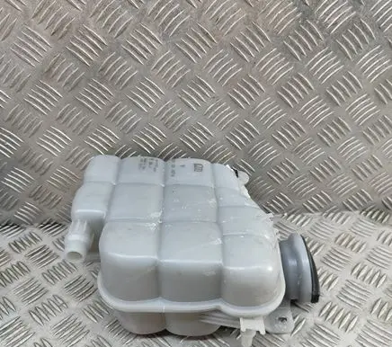 Audi E-tron GT Coolant expansion tank/reservoir 9J1121407A