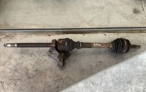 Peugeot 607 Front driveshaft