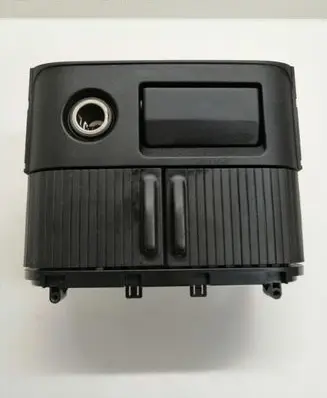 Nissan X-Trail T30 Glove box 68108EQ400