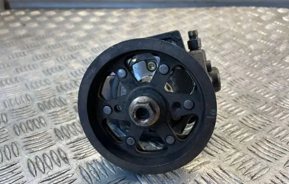 Toyota Avensis Verso Fuel injection high pressure pump 221000G010 HU2940000060