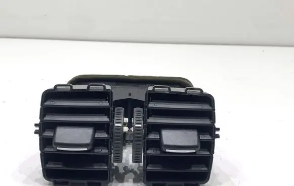 BMW X3 F25 Rear air vent grill 920088812