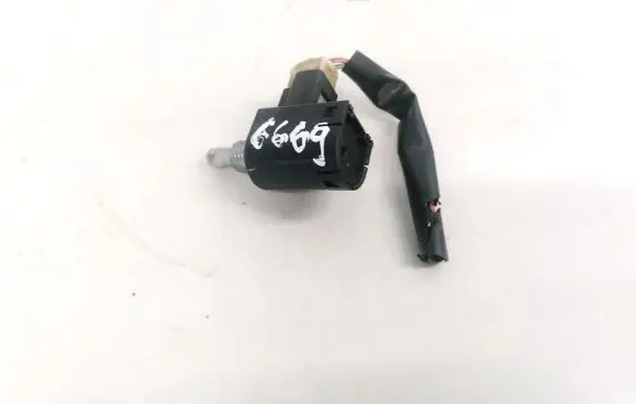 Toyota Avensis T250 Brake pedal sensor switch CV591