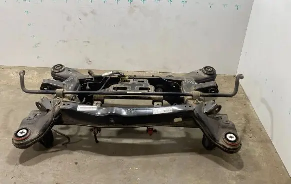 Maserati Ghibli Rear subframe 06700075690