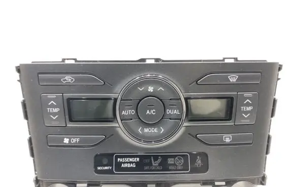 Toyota Auris 150 Interior fan control switch 55900-02221