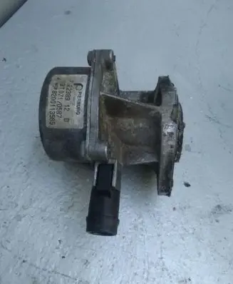Nissan Micra Vacuum pump 8200113585 72238912D