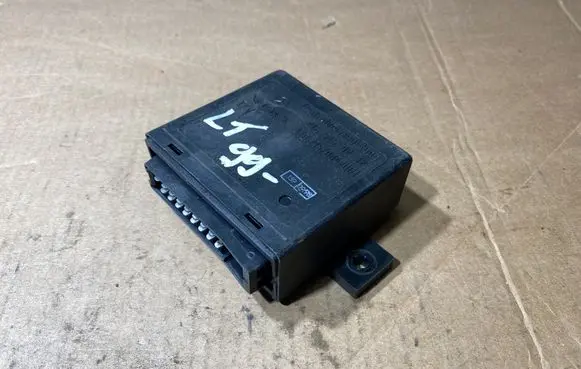 Mercedes-Benz Vito Viano W638 Door central lock control unit/module 0165459232