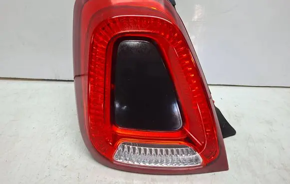 Fiat 500 Rear/tail lights S27647268