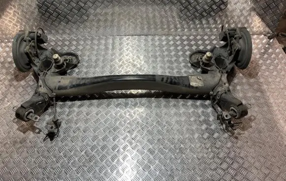 Opel Astra L Rear axle beam DG23585