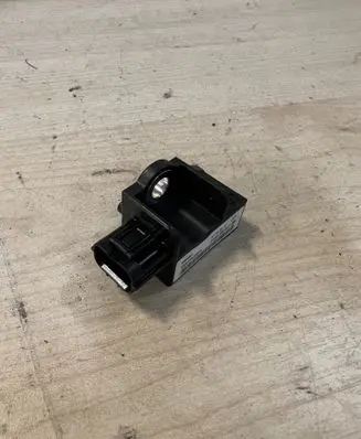Honda CR-V Airbag deployment crash/impact sensor 77970T2AA011M4